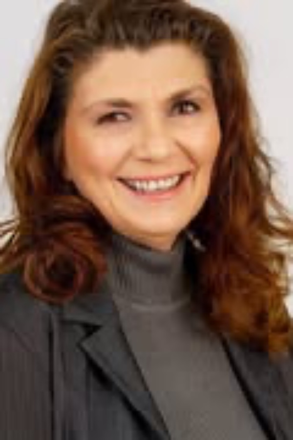 Cruise Brothers Travel Agent Diana Butler